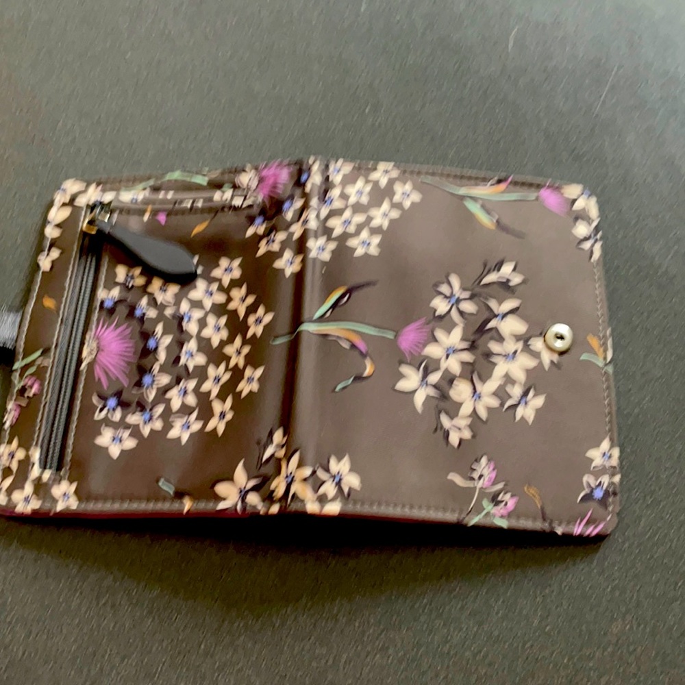 Vera Bradley compact wallet